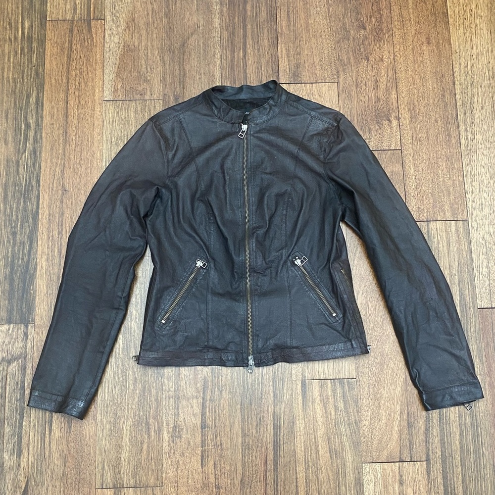 Calvin Klein Women’s brown 100% leather jacket Sz Small